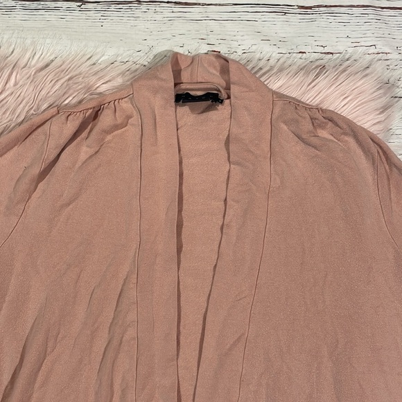 Hatch Pink Open Front Nesting Robe Cardigan - Picture 10 of 12